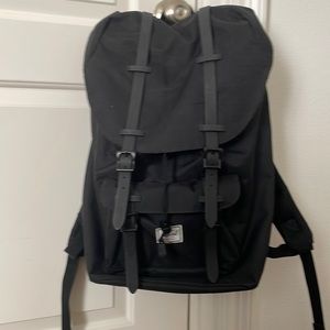 Herschel bag pack- good condition, lightly used